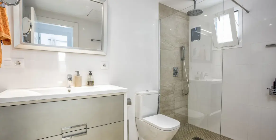 Venta de casa pareada en Nueva Andalucía 19