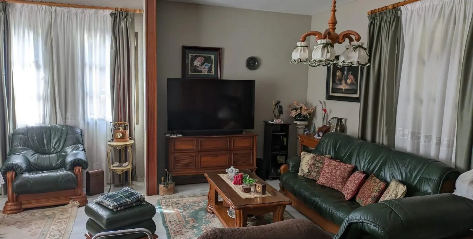 Sale of detached villa in Benalmadena 19