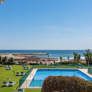 Venta de ático en Puerto de Cabopino