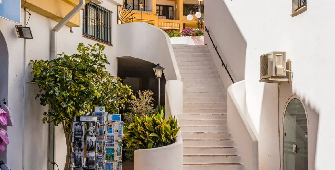 Venta de ático en Puerto de Cabopino 19
