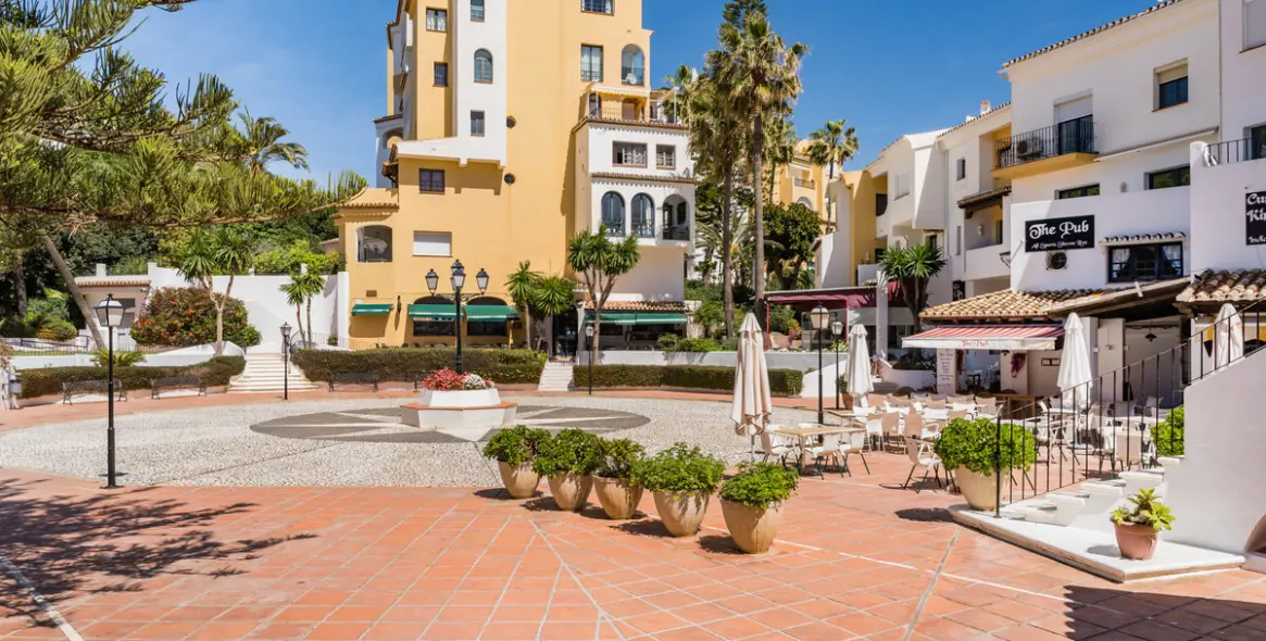 Venta de ático en Puerto de Cabopino 24