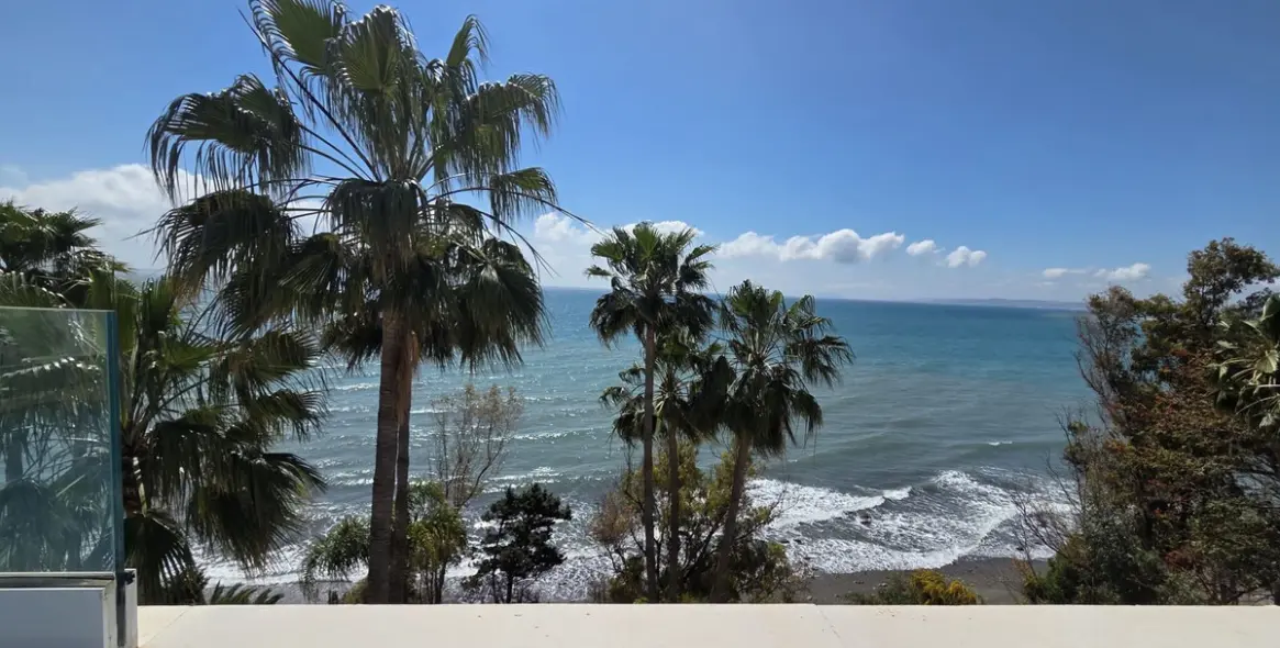 Venta de ático en Estepona 6