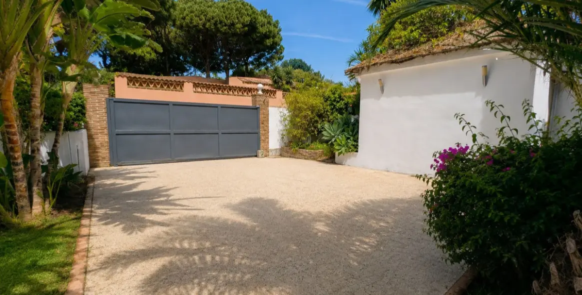 Venta de villa independiente en El Rosario 4