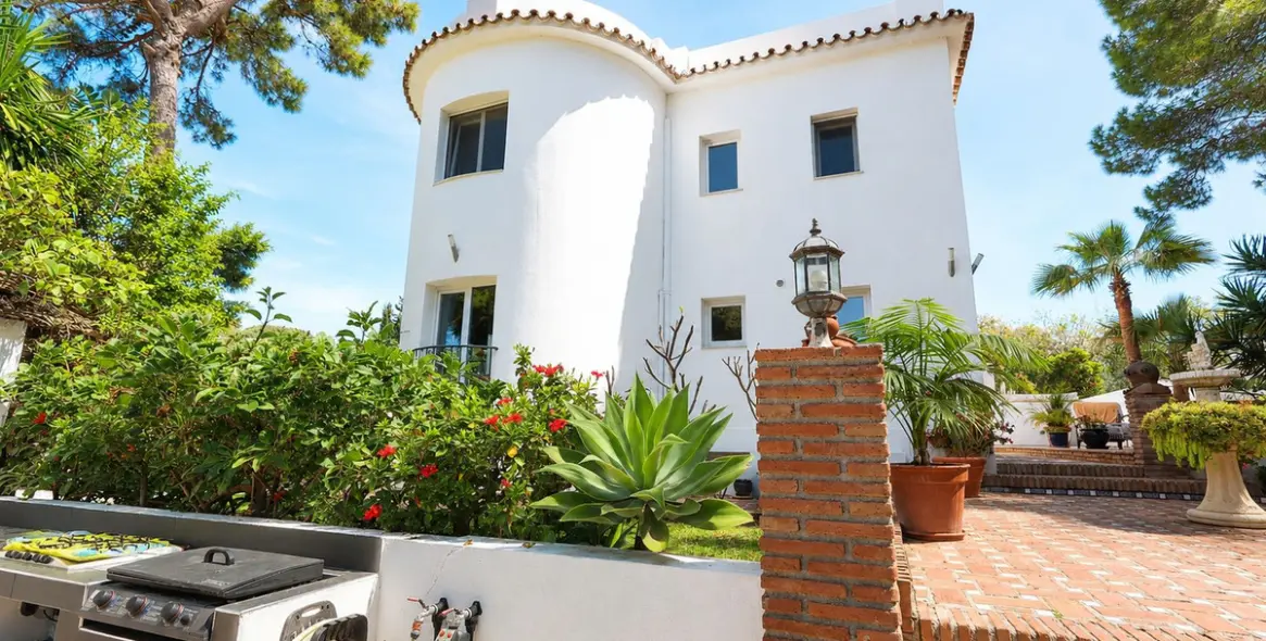 Venta de villa independiente en El Rosario 17