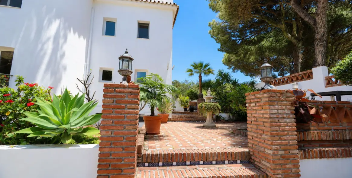 Venta de villa independiente en El Rosario 18