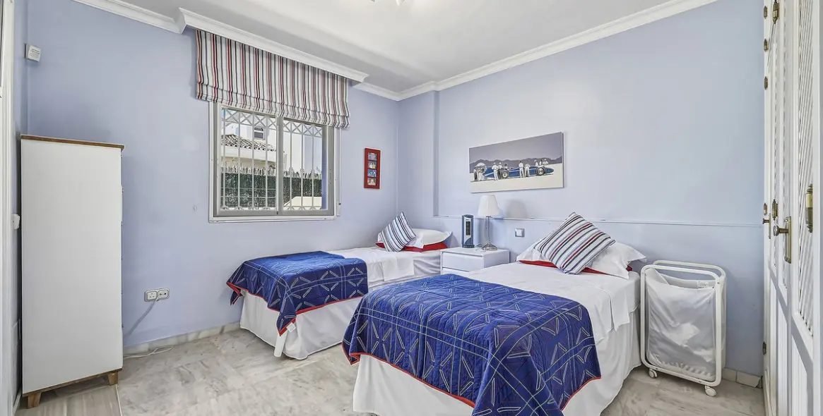Venta de villa independiente en Bahía de Marbella 26