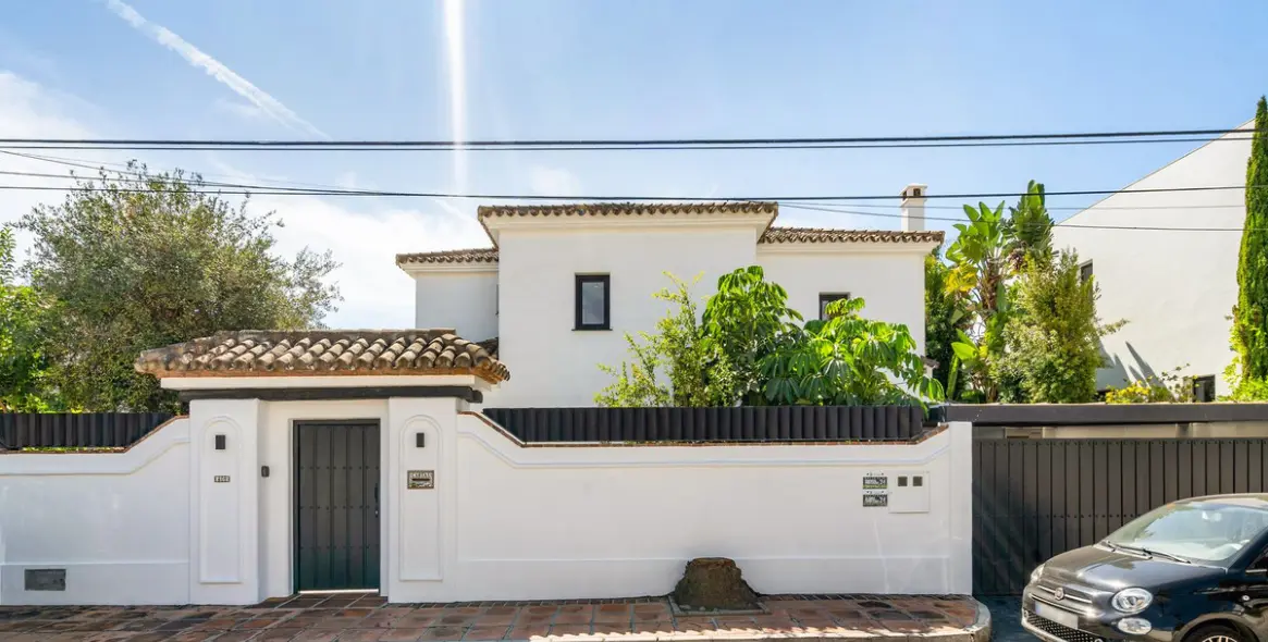 Venta de villa independiente en Marbesa 48