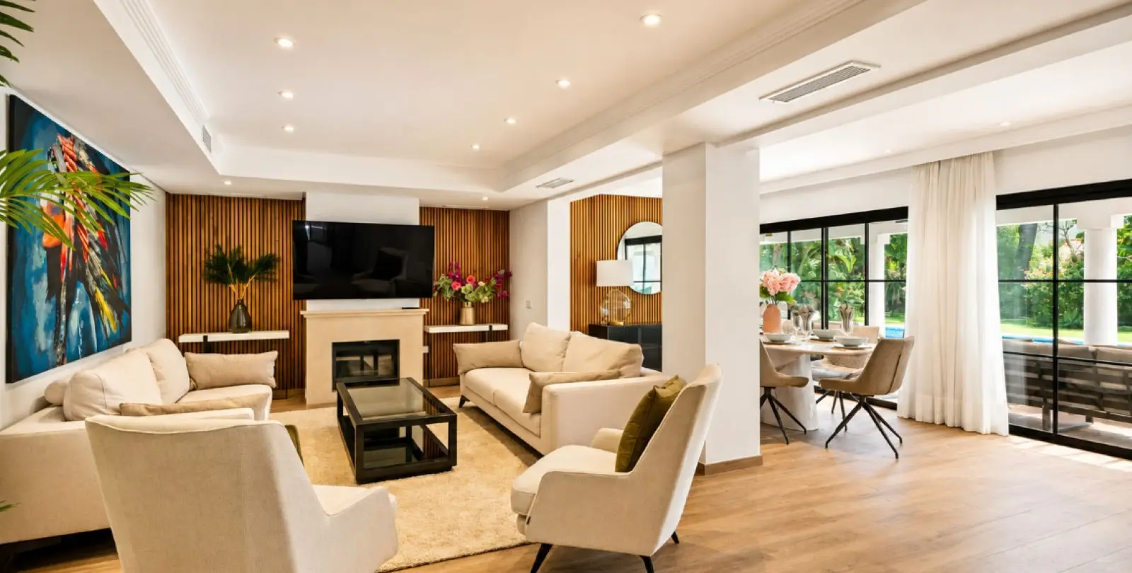 Venta de villa independiente en Hacienda Las Chapas 5