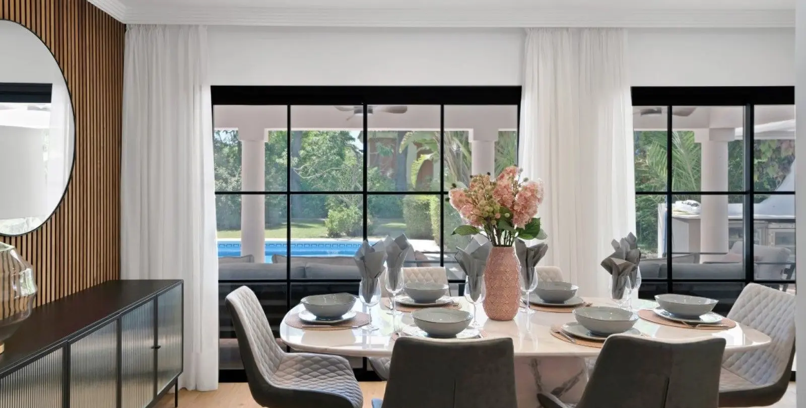Venta de villa independiente en Hacienda Las Chapas 11