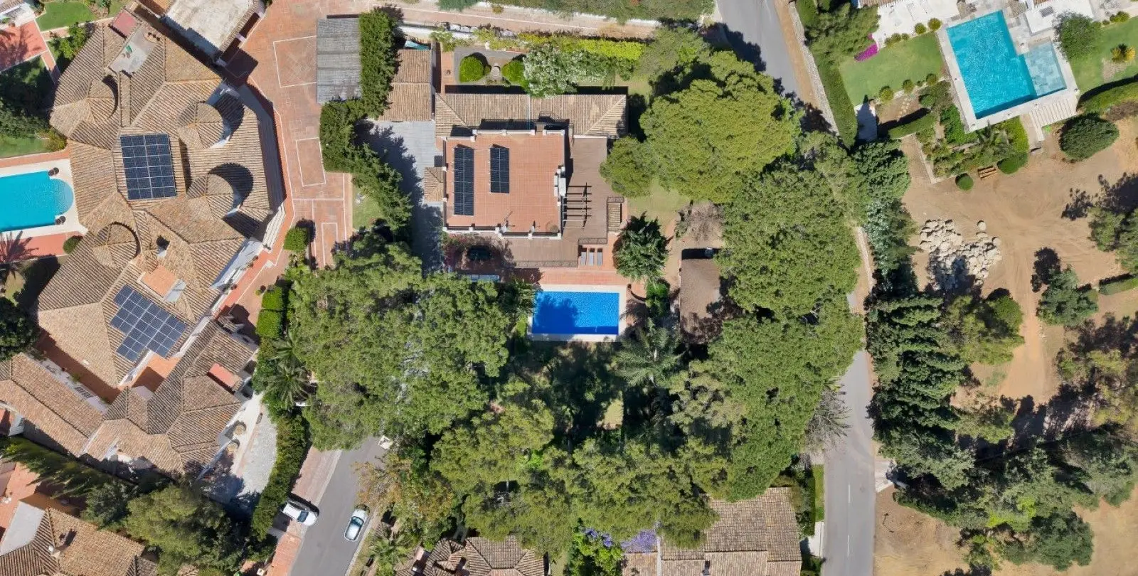 Venta de villa independiente en Hacienda Las Chapas 38
