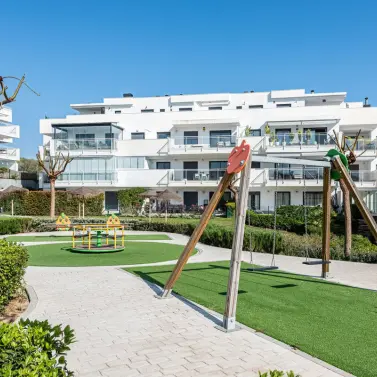 Продажа апартаментов на среднем этаже в Mijas