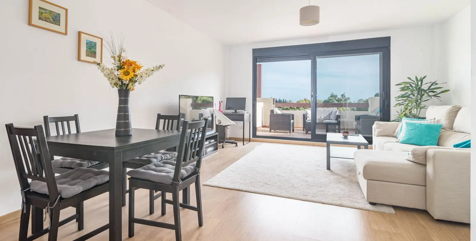 Sale of penthouse in Selwo 3