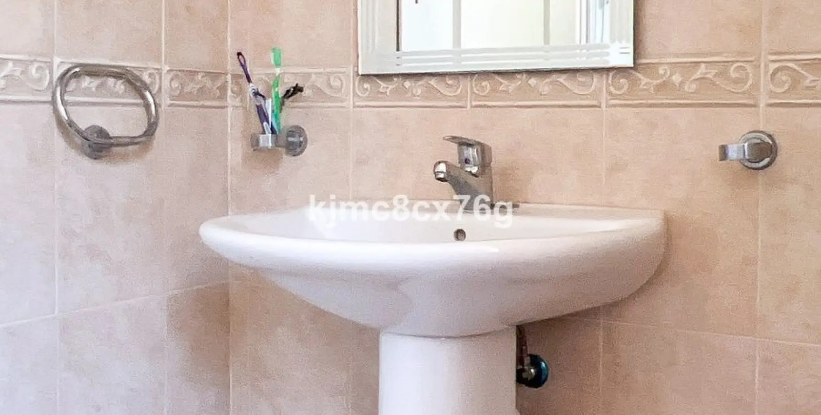 Продажа  отдельно стоящей виллы в Calahonda 23