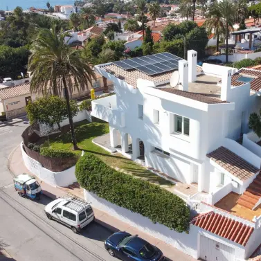 Sale of detached villa in El Faro