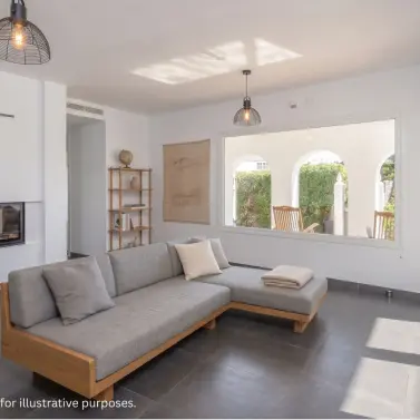 Sale of detached villa in El Faro