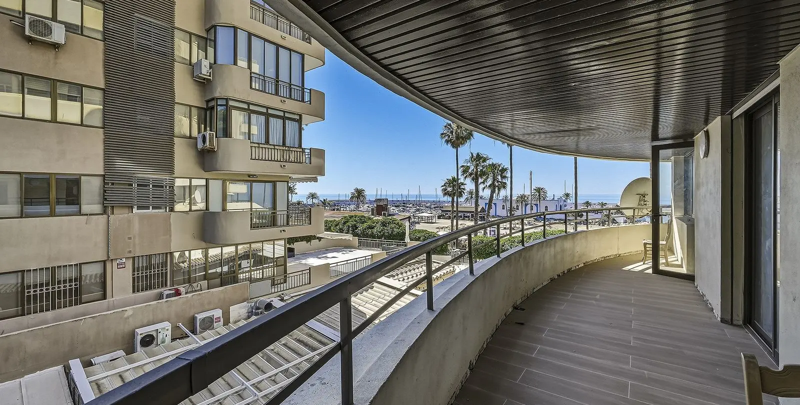 Sale of middle floor apartment in Marbella 7