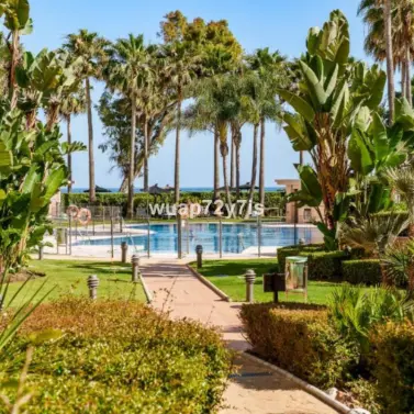 Long-term rent of middle floor apartment in Estepona
