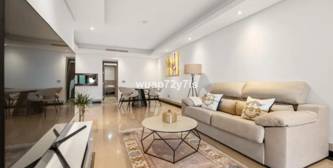 Long-term rent of middle floor apartment in Estepona 14