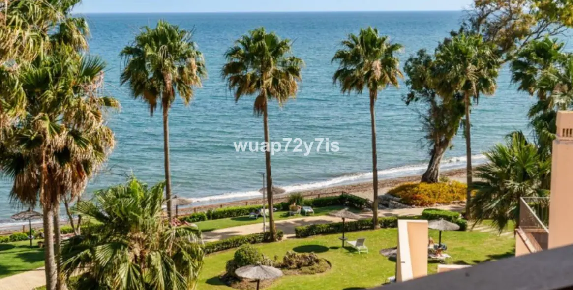 Long-term rent of middle floor apartment in Estepona 25