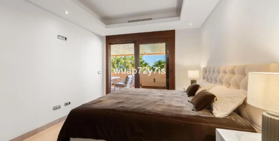 Long-term rent of middle floor apartment in Estepona 33