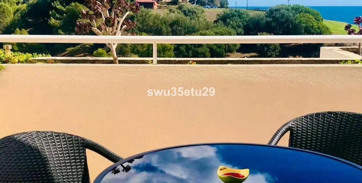 Sale of penthouse in Fuengirola 2