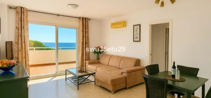 Sale of penthouse in Fuengirola 2