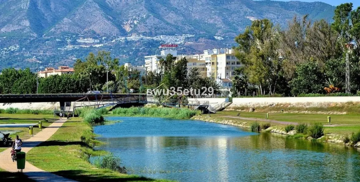Sale of penthouse in Fuengirola 9
