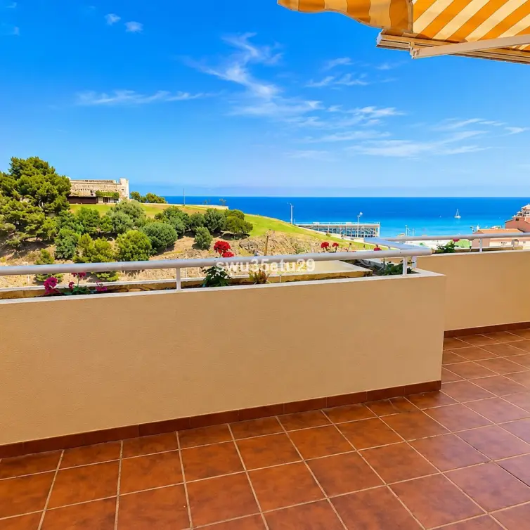 Sale of penthouse in Fuengirola
