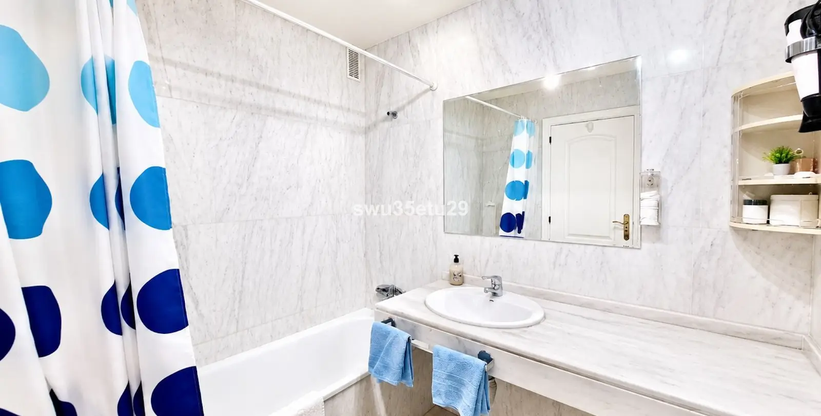 Sale of penthouse in Fuengirola 7