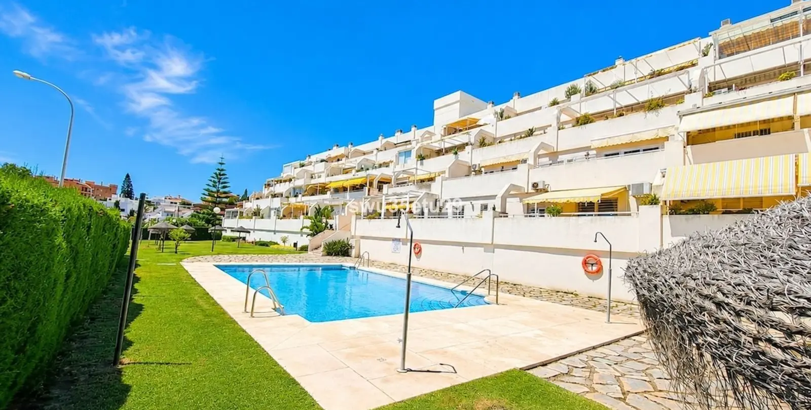 Sale of penthouse in Fuengirola 11