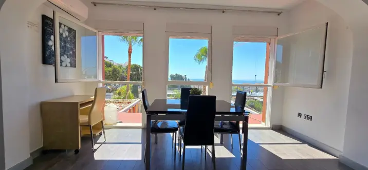 Sale of duplex in La Carihuela 3