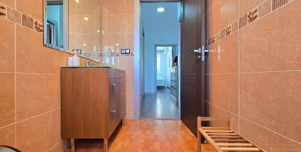 Sale of duplex in La Carihuela 59