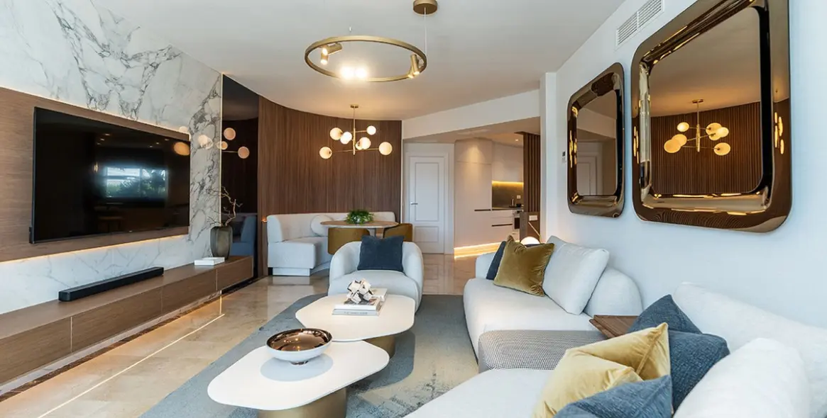 Sale of middle floor apartment in Bel Air 9