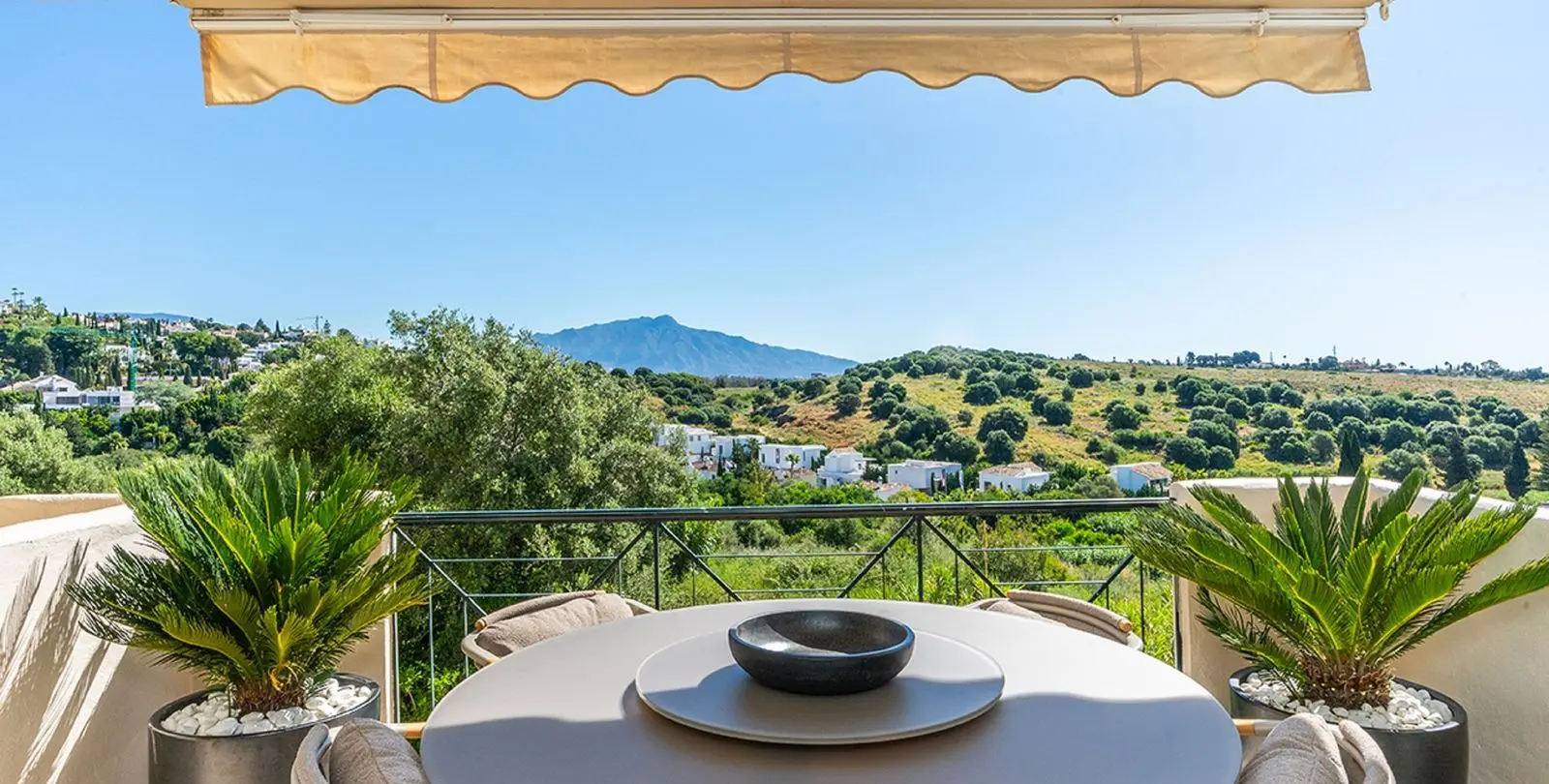 Venta de apartamento en planta media en Bel Air 5