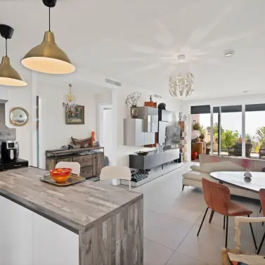Sale of ground floor apartment in Benalmadena