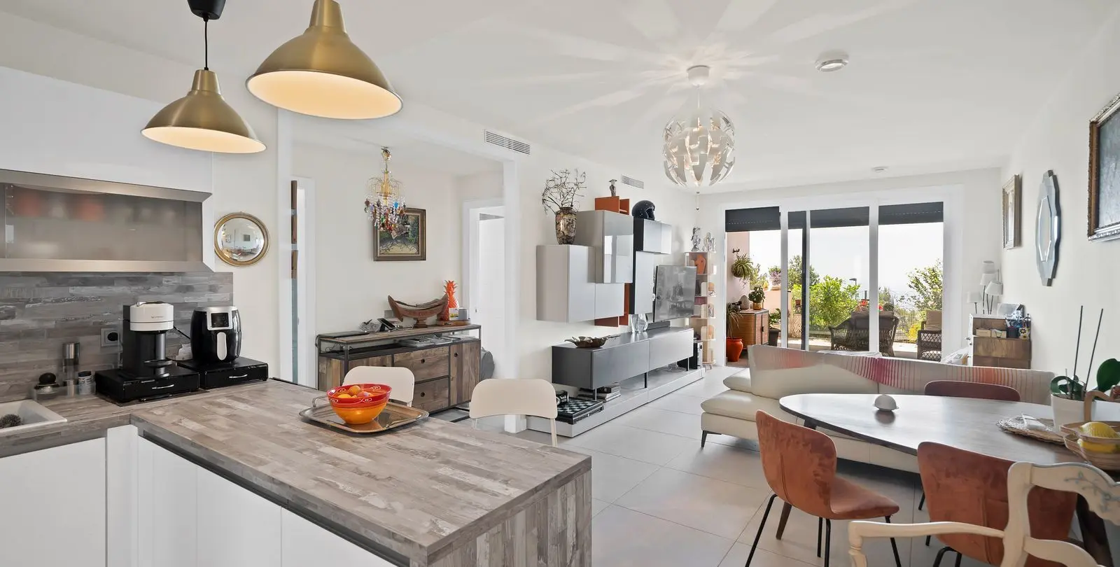 Sale of ground floor apartment in Benalmadena 4