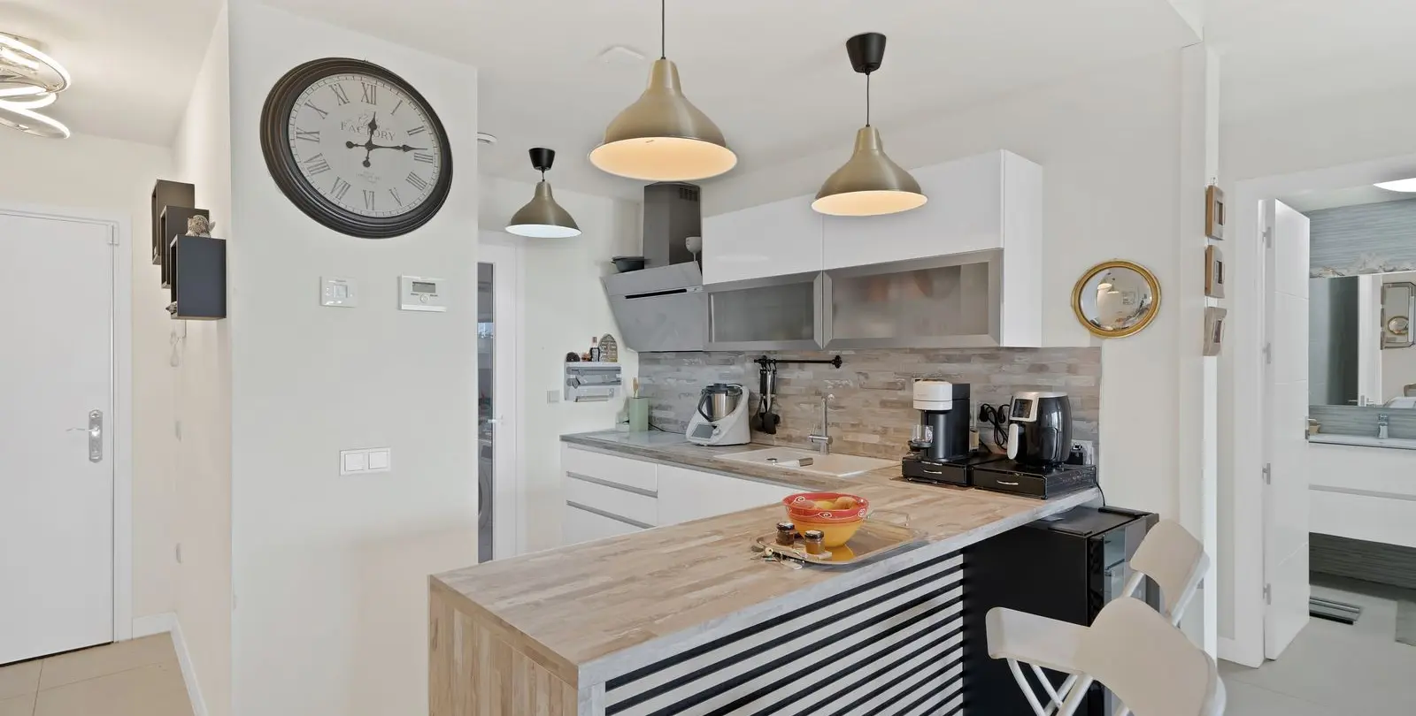 Sale of ground floor apartment in Benalmadena 5