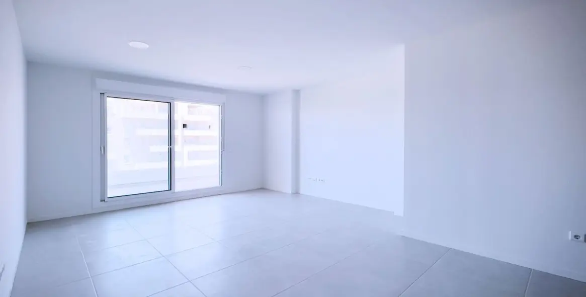 Sale of penthouse in Nueva Andalucía 13