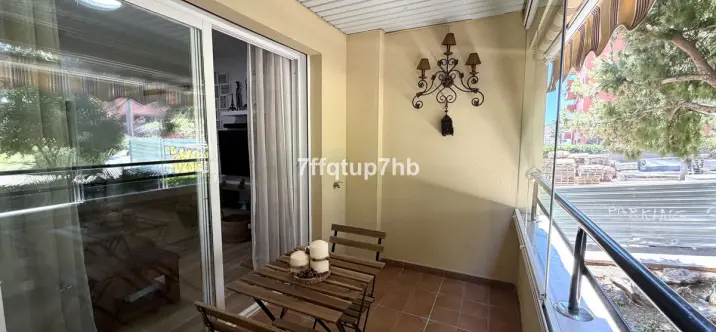 Продажа апартаментов на среднем этаже в Estepona 4