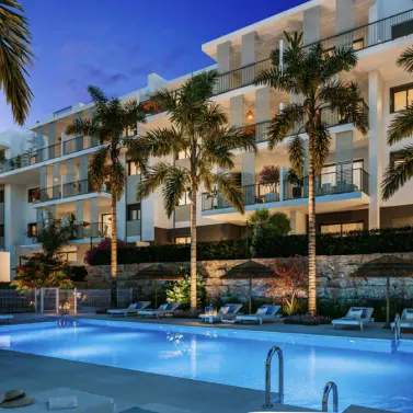 Venta de apartamento en planta media en Estepona
