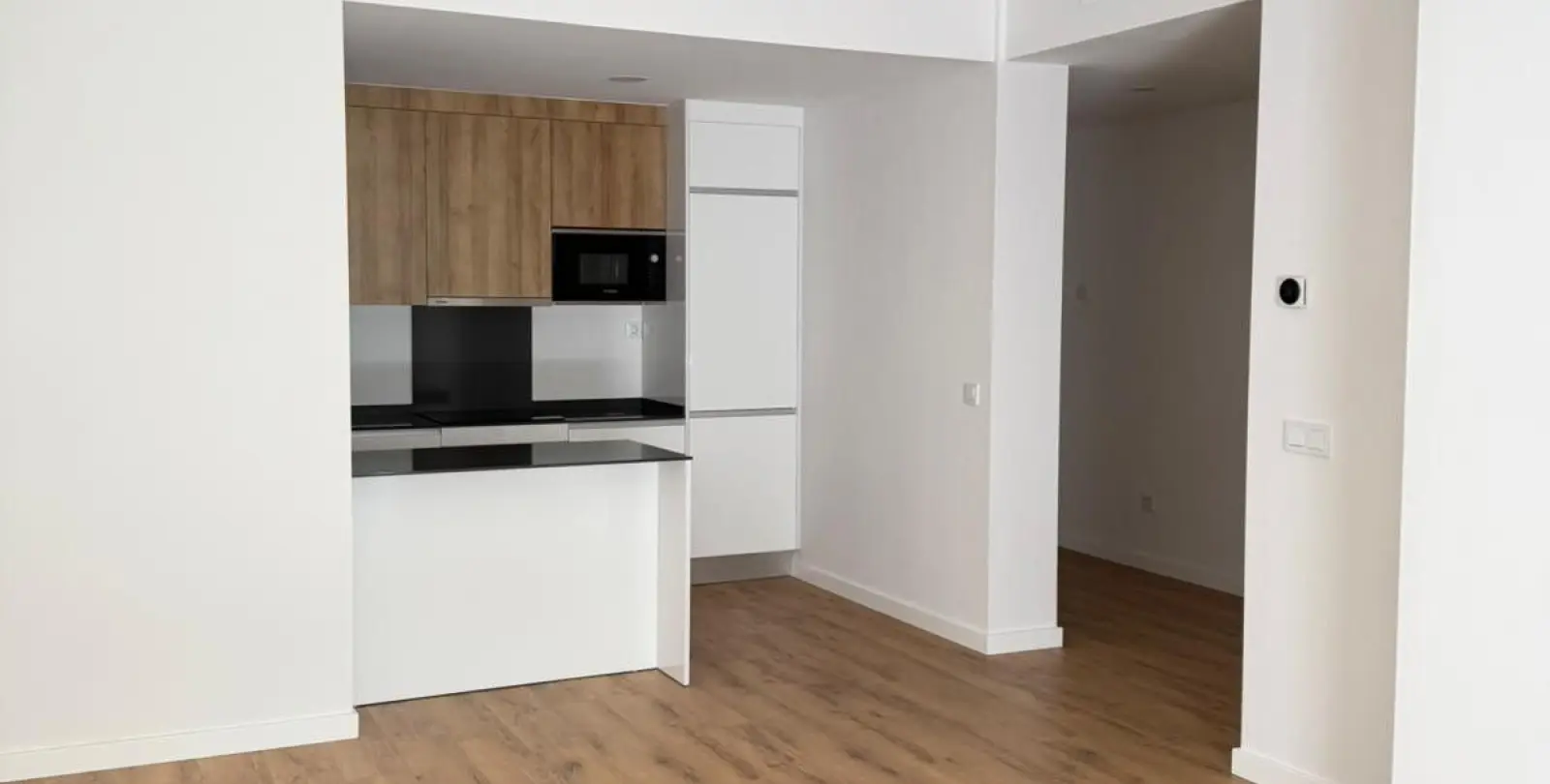 Продажа апартаментов на среднем этаже в Estepona 8