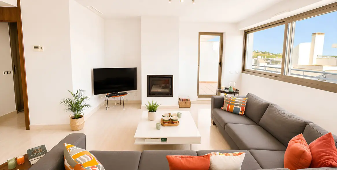 Продажа двухуровневого пентхауса в La Cala de Mijas 2