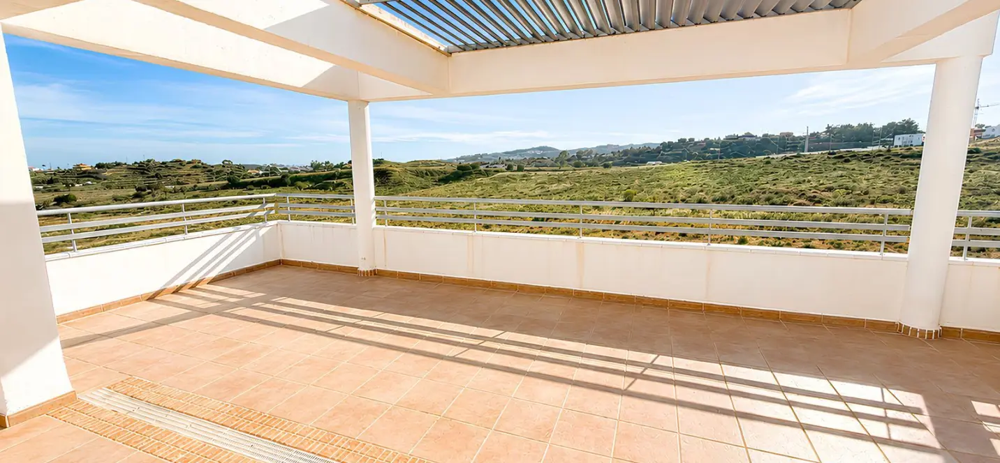 Venta de ático dúplex en La Cala de Mijas 4