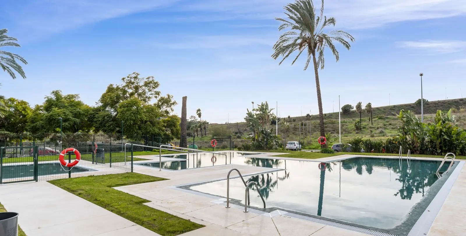 Sale of penthouse duplex in La Cala de Mijas 38