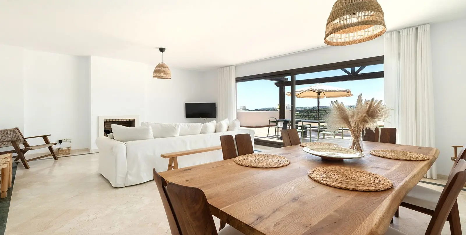 Продажа пентхауса в Casares 3