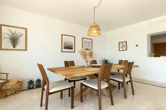 Image 7 thumb