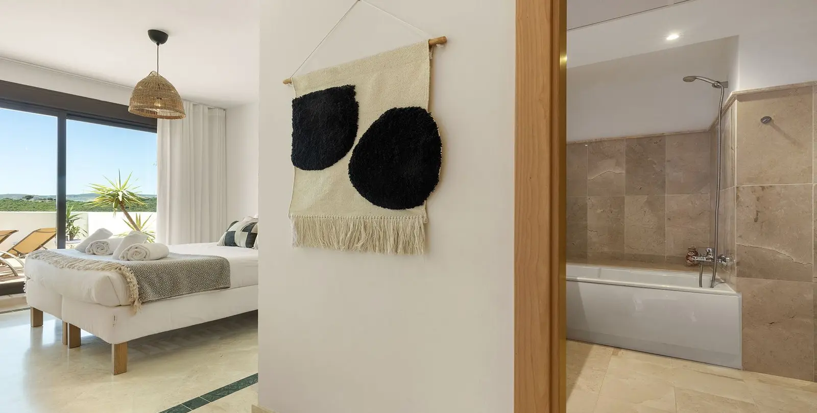 Продажа пентхауса в Casares 14