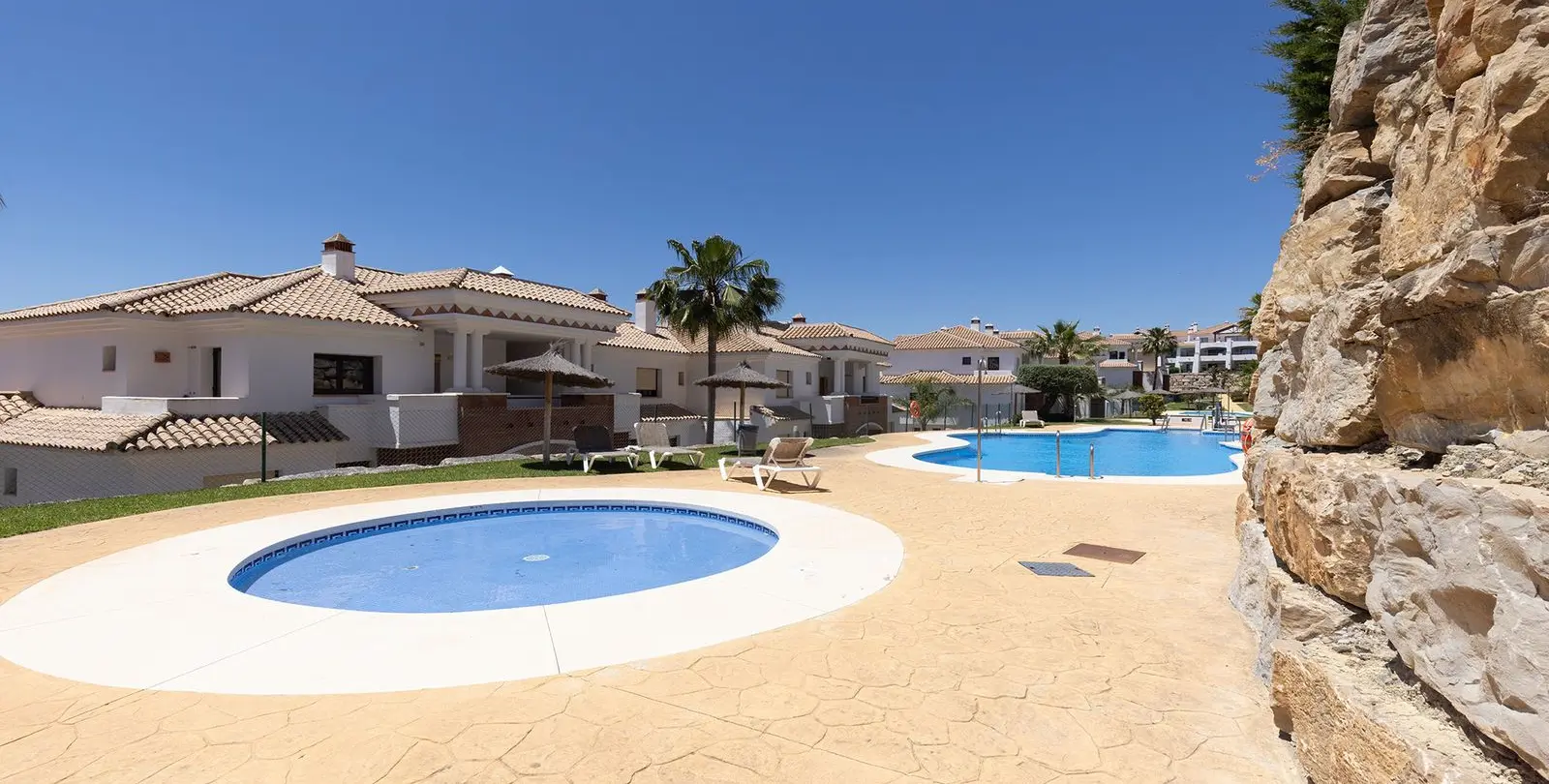 Продажа пентхауса в Casares 24