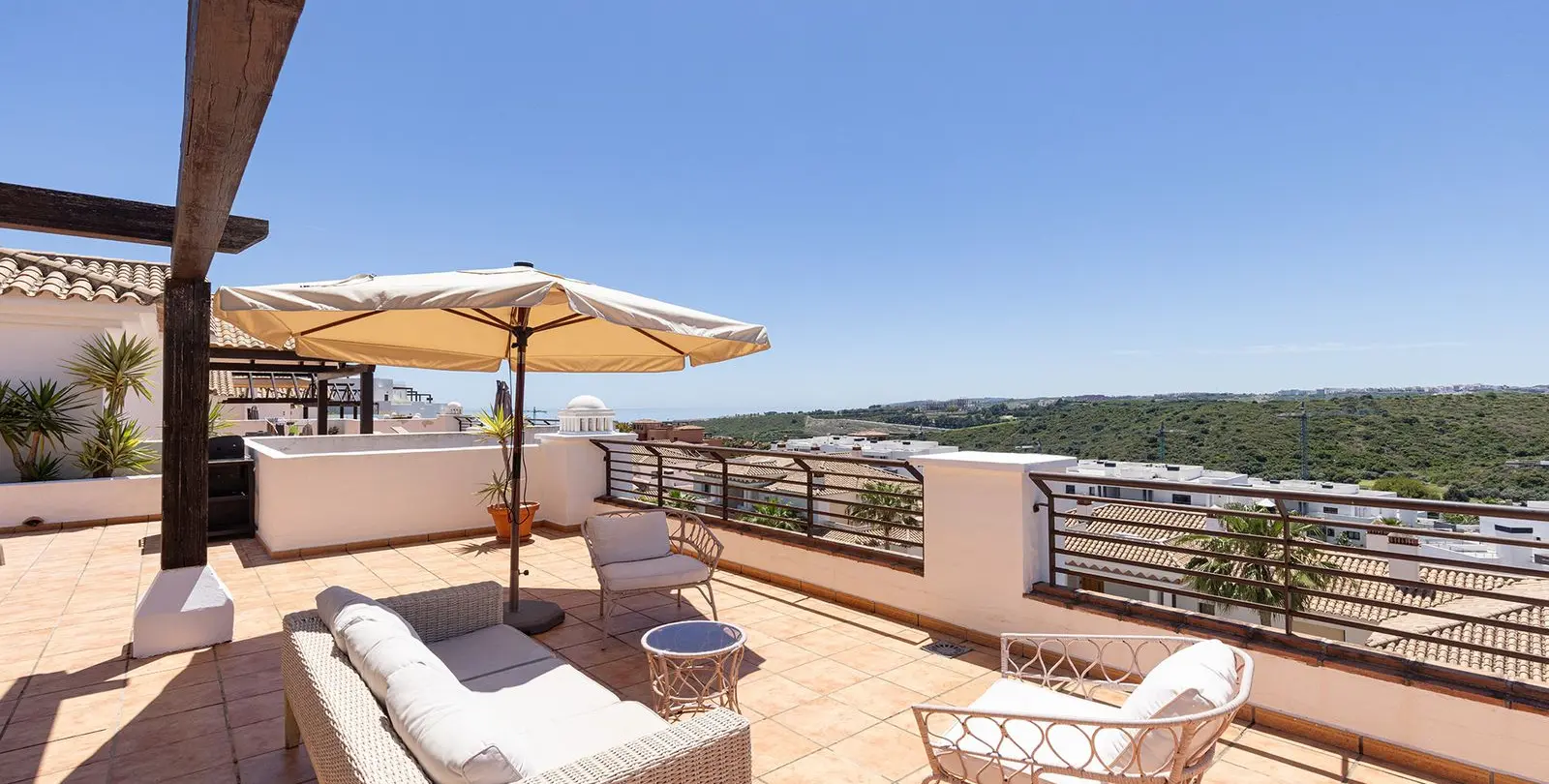 Продажа пентхауса в Casares 40