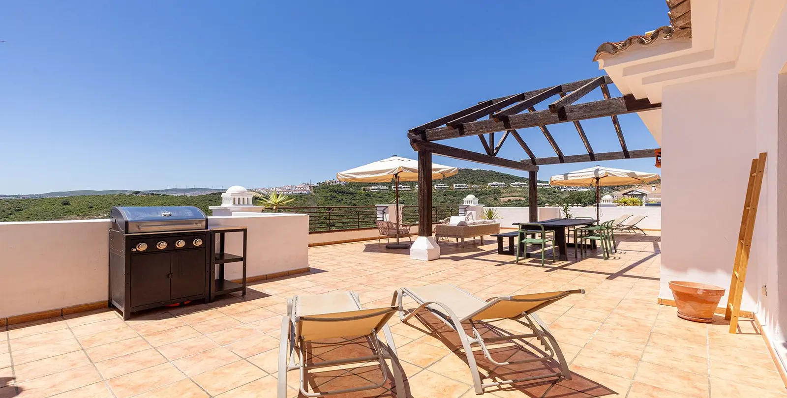 Продажа пентхауса в Casares 41